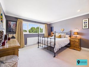 Bedroom- click for photo gallery